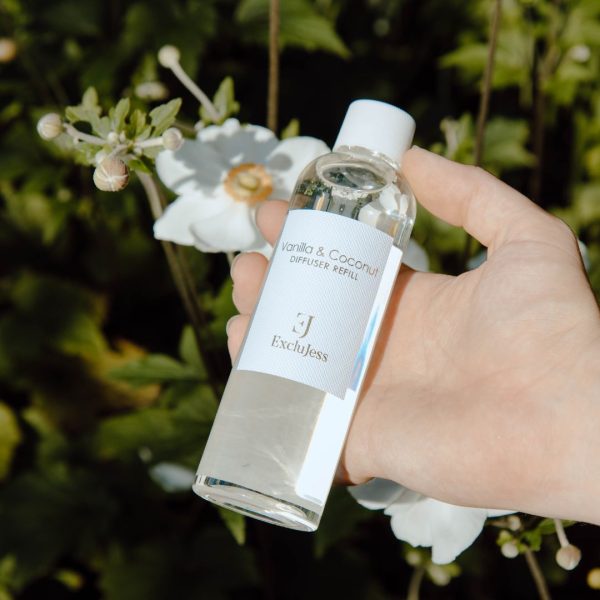 White Leather Diffuser Whipped Vanilla & Coconut